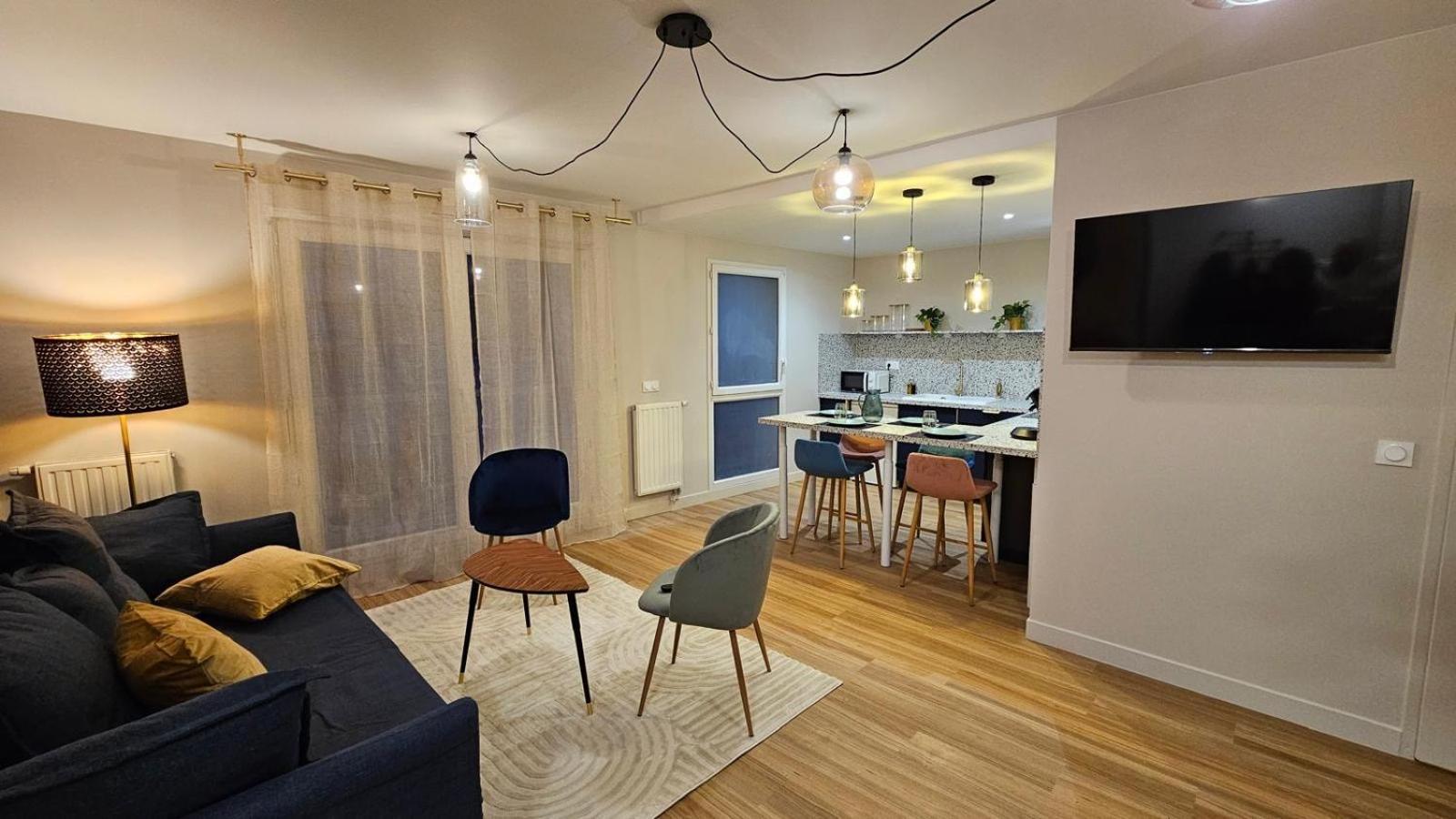 Appartement L'Ecrin Bleu à Aubervilliers Extérieur photo